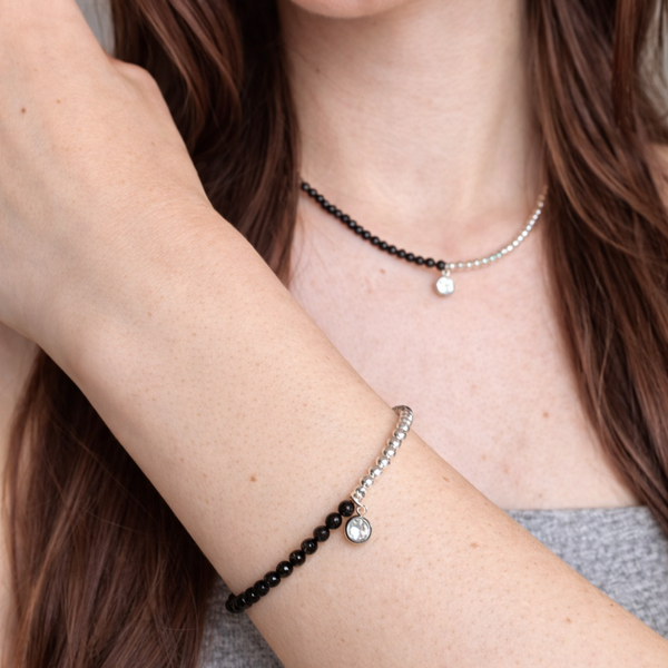 Гривна от Черен Турмалин, Хематит и Цирконии за Защита И Стабилност