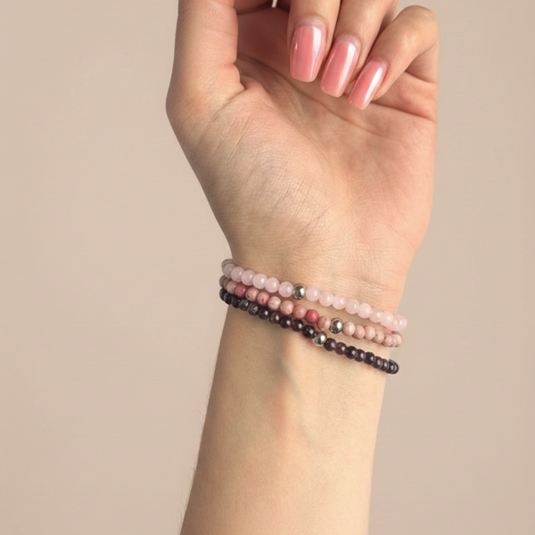 Мини гривни за Женска Сила от Розов Кварц, Родонит и Гранат