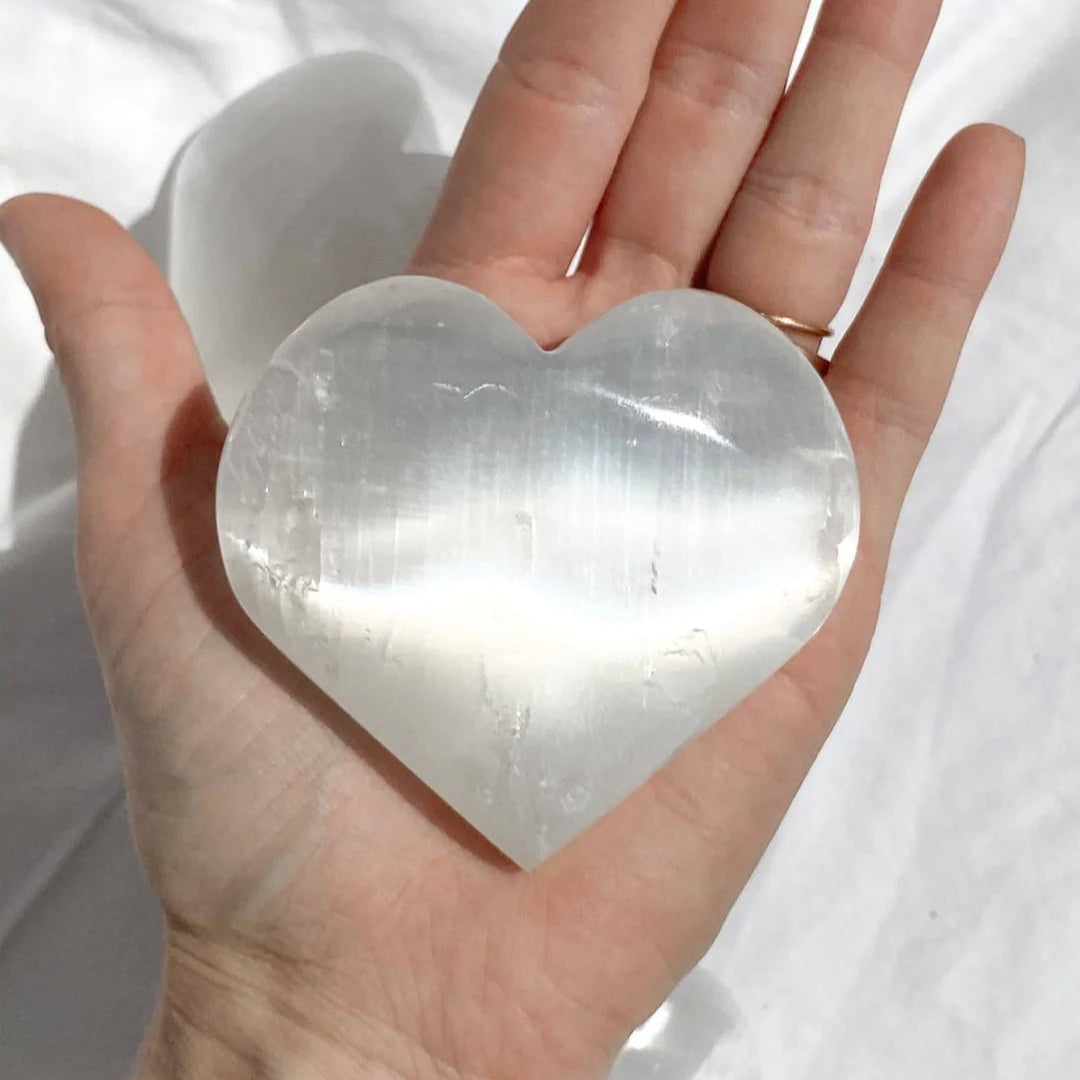 Голямо Сърце от Селенит