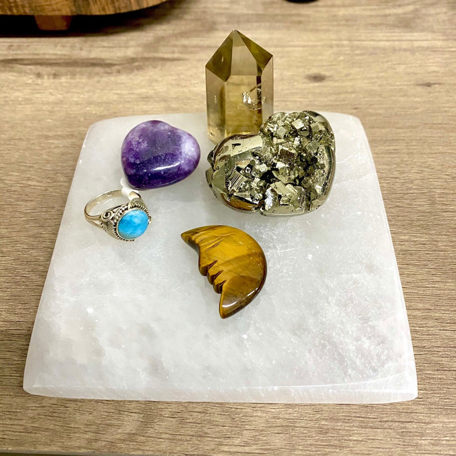 Селенитова плочка за Зареждане на Гривни