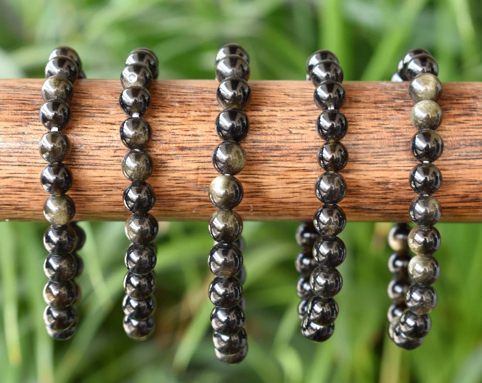 Гривна от Златен Обсидиан - Енергийно Огледало