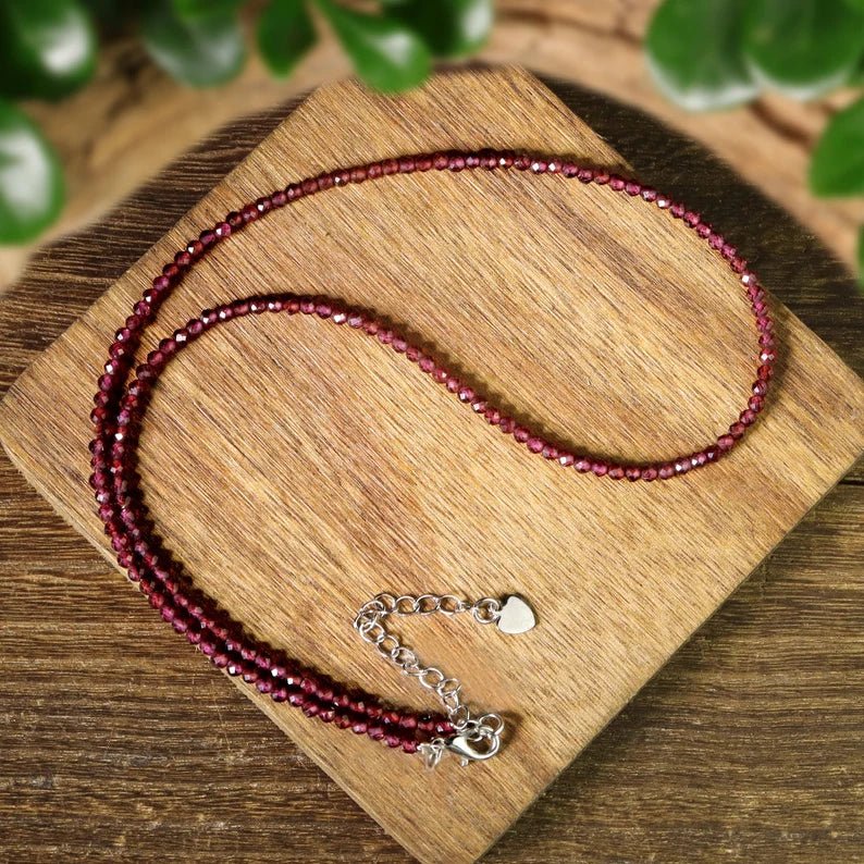 Колие от Гранат за Активиране на Сексуалната енергия - Crystal Energy