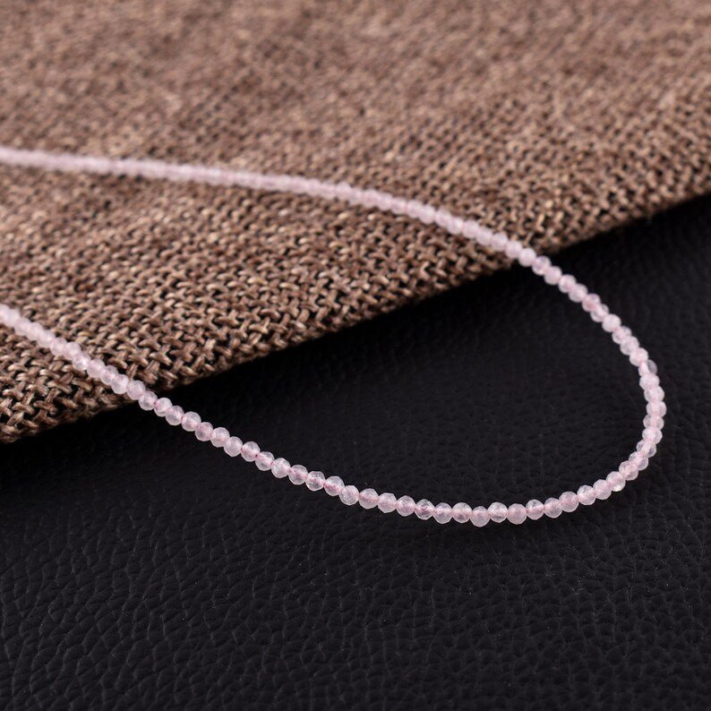 Колие от Розов Кварц Отваряне на Сърцето - Crystal Energy