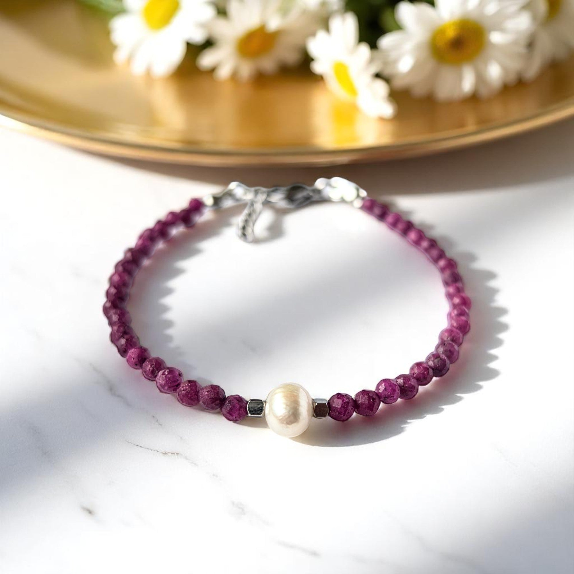 Гривна от Червен Рубин за Събуждане на вътрешната Богиня