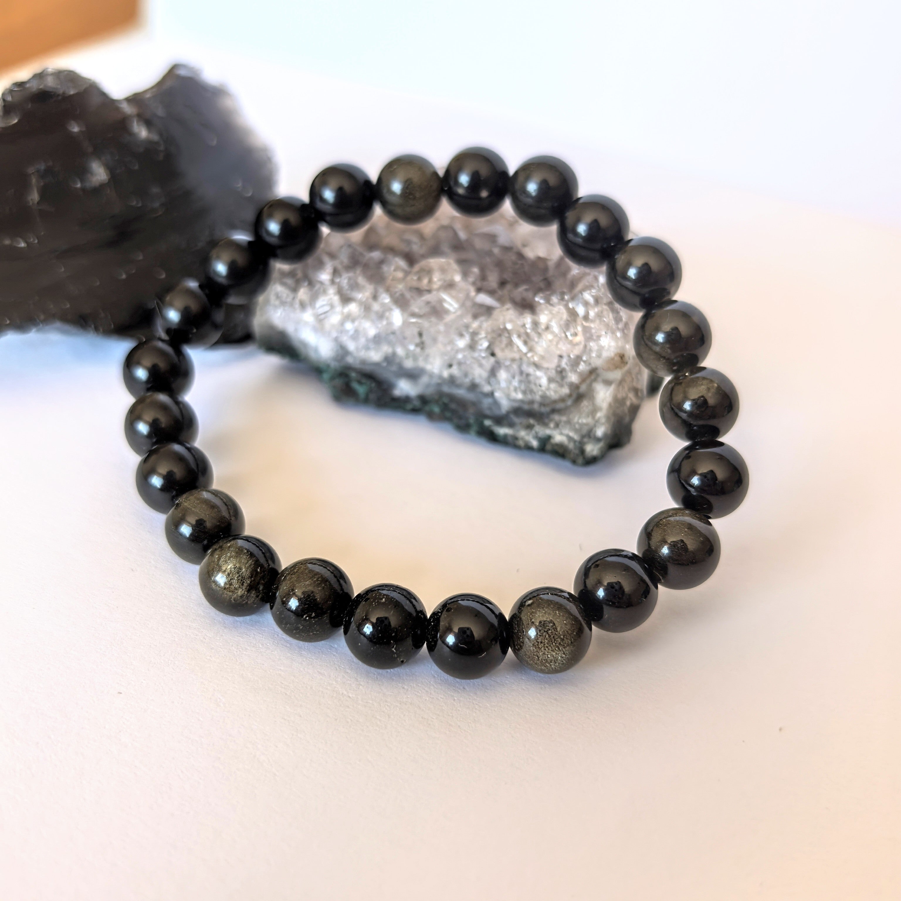 Гривна от Златен Обсидиан - Енергийно Огледало