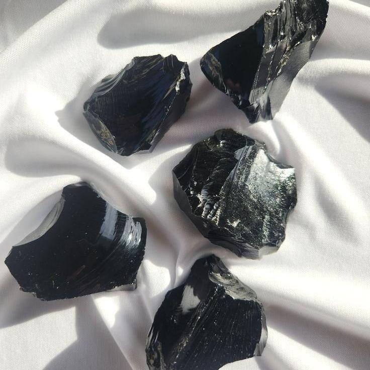 Необработен Обсидиан - Огледало на Душата