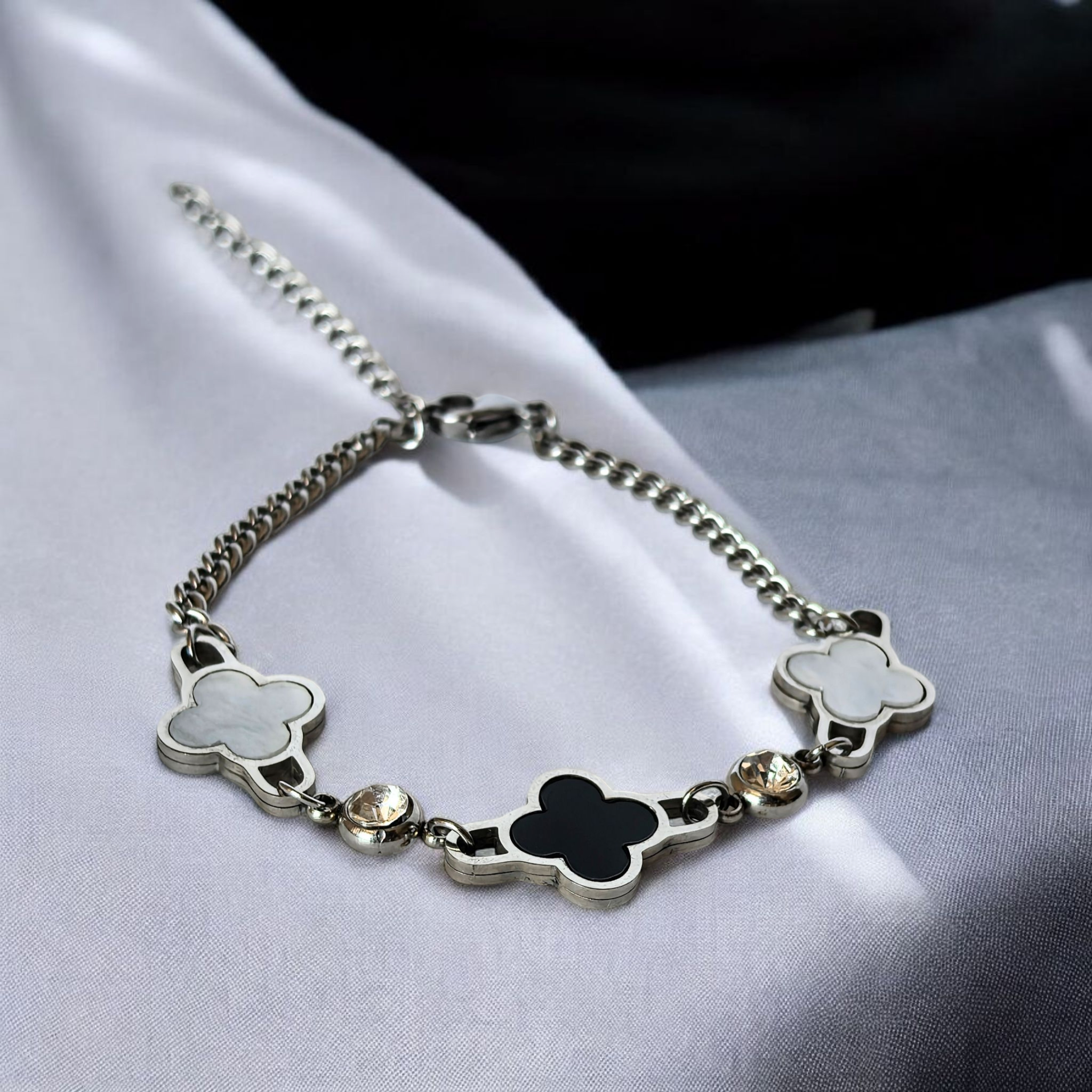 Гривна "Amaia" от Неръждаема Стомана