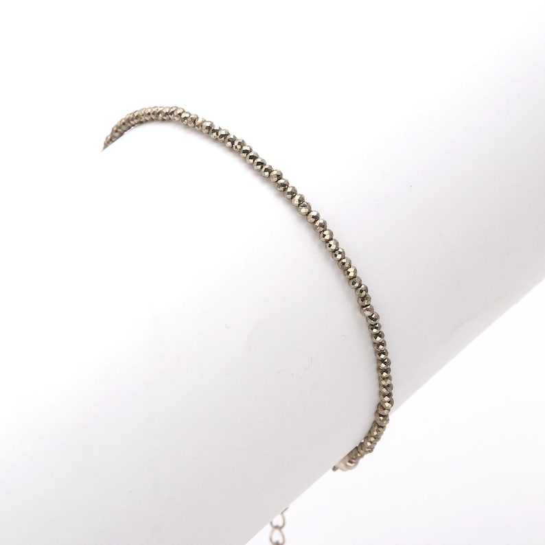 Гривна от Пирит за Финансов успех