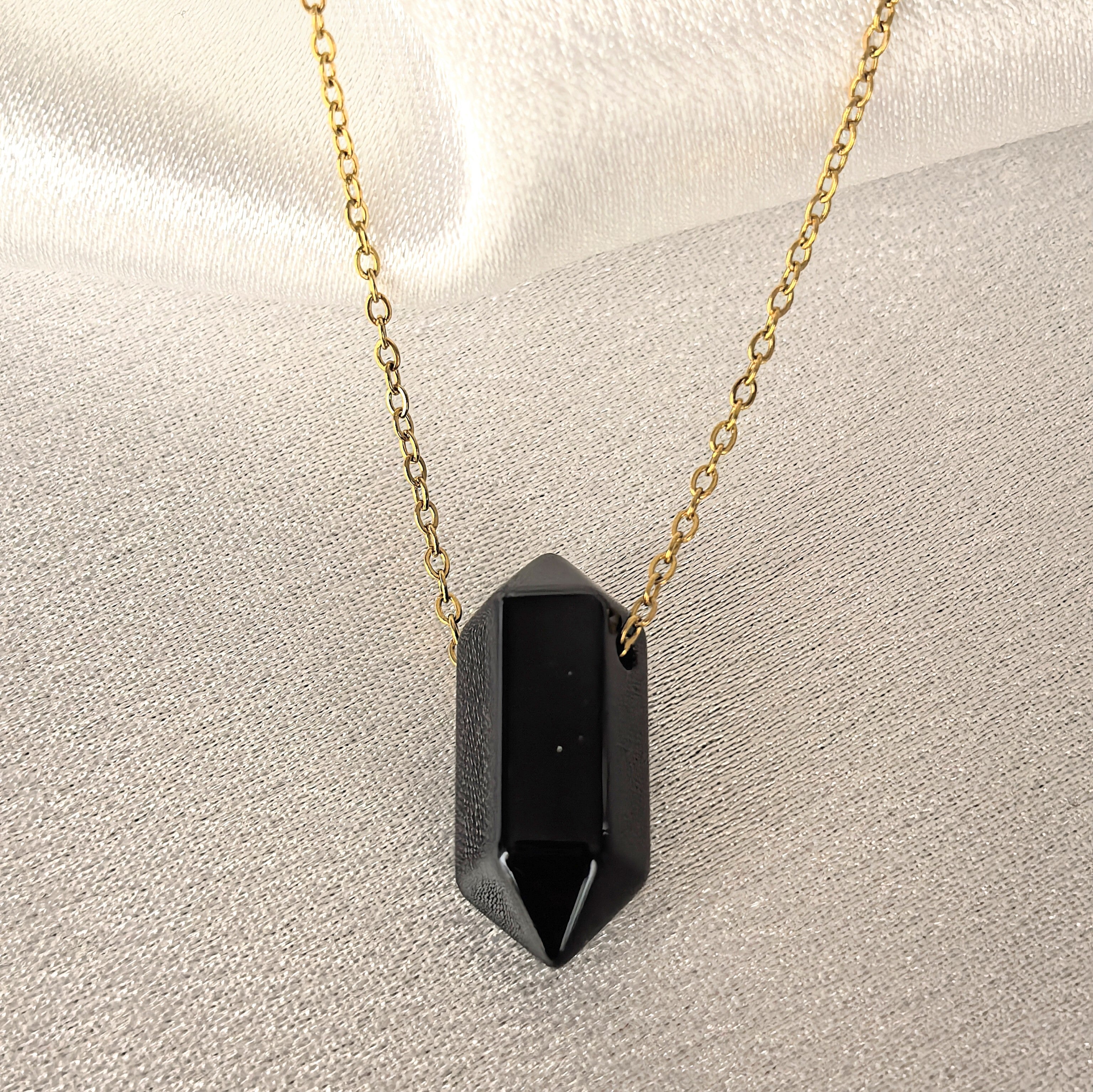 Колие от  Черен  Обсидиан - Енергийно Огледало | Gold