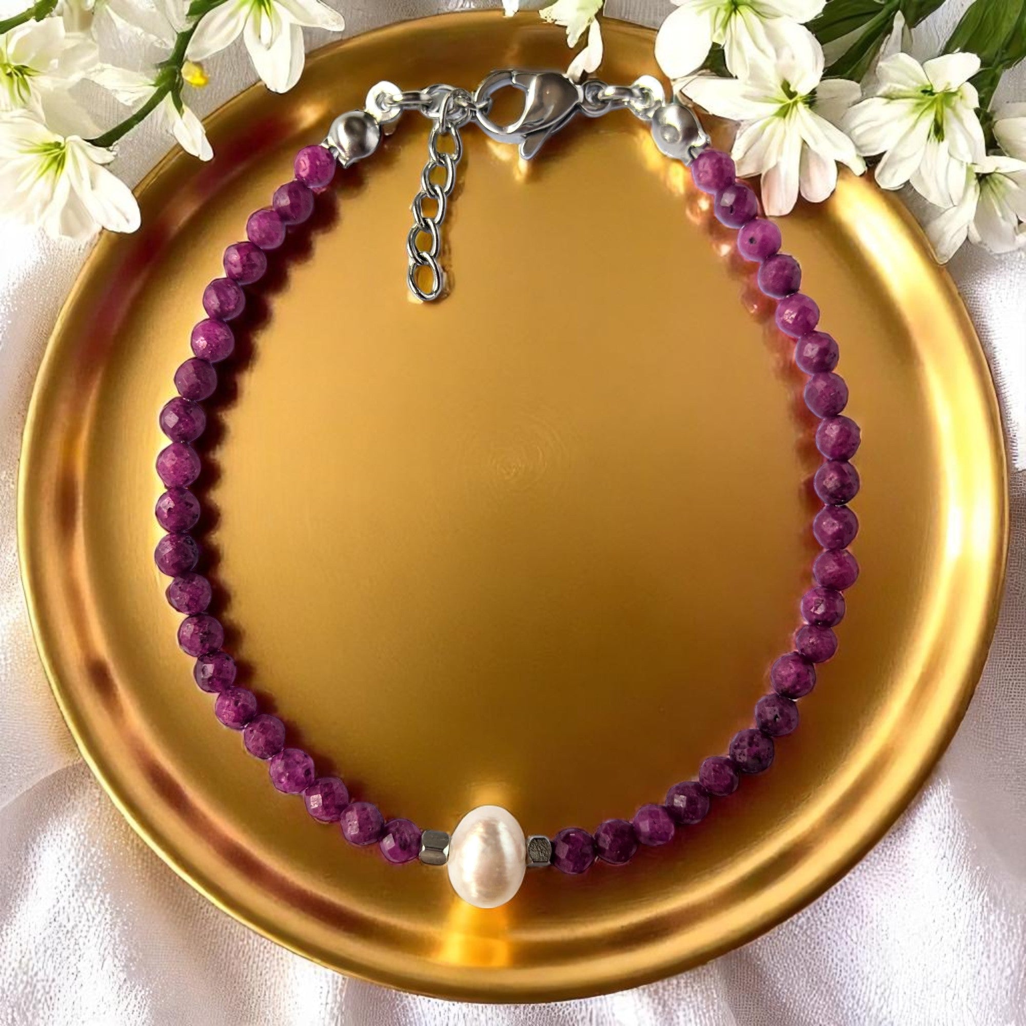 Гривна от Червен Рубин за Събуждане на вътрешната Богиня