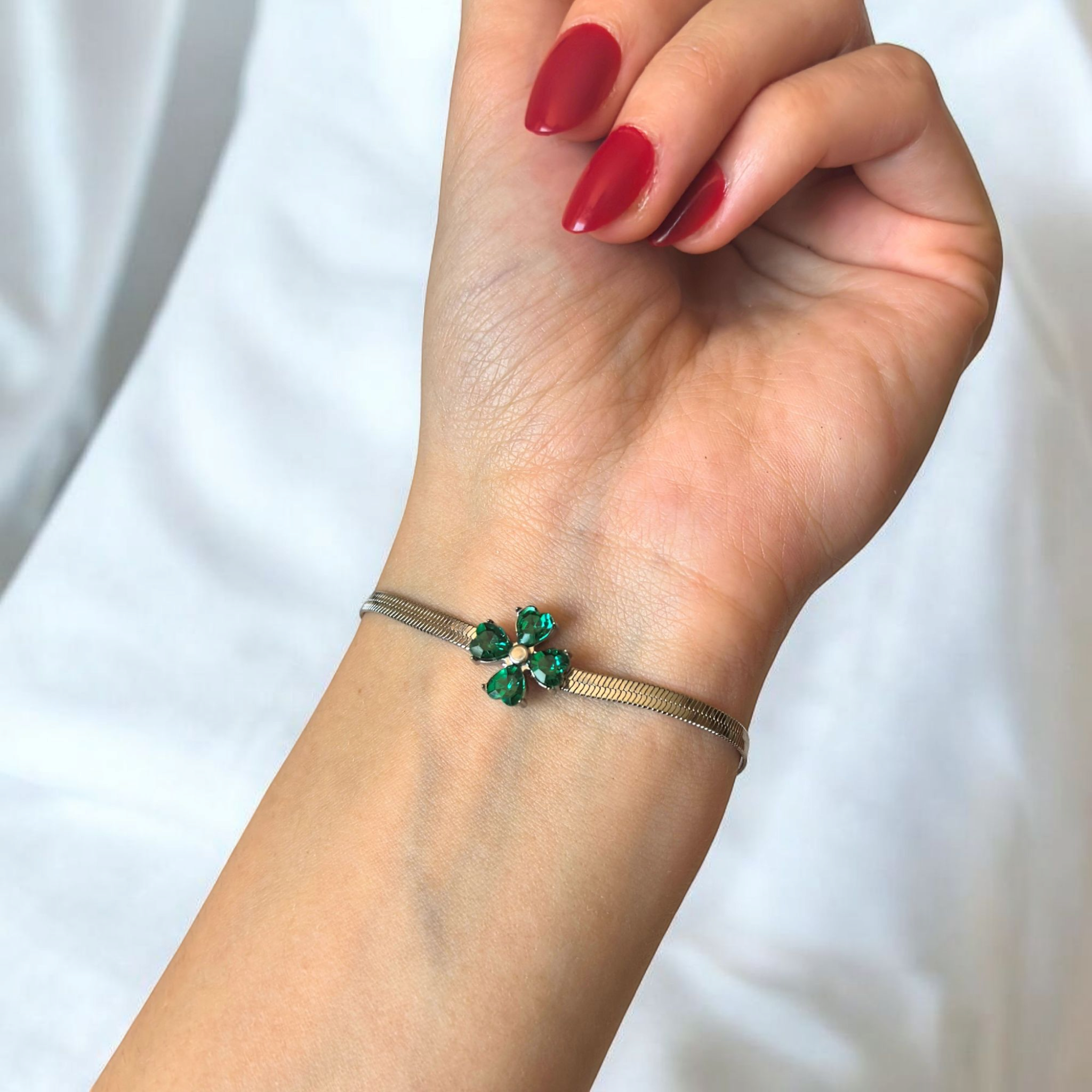 Гривна "Ayra" от Неръждаема Стомана