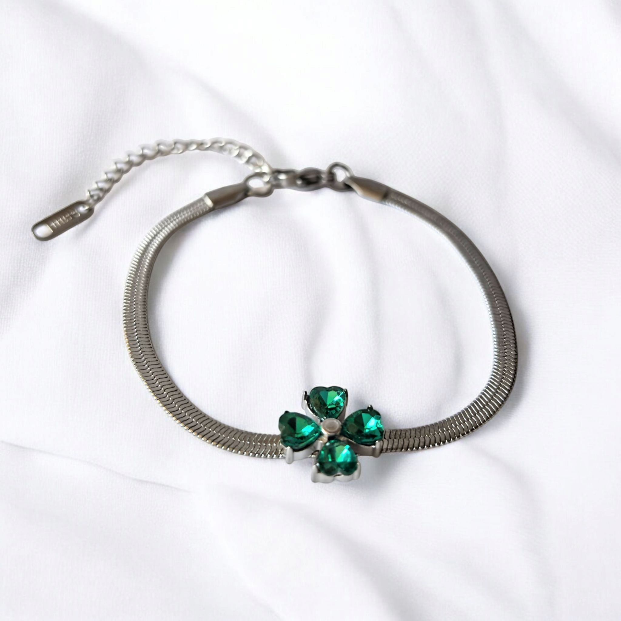 Гривна "Ayra" от Неръждаема Стомана