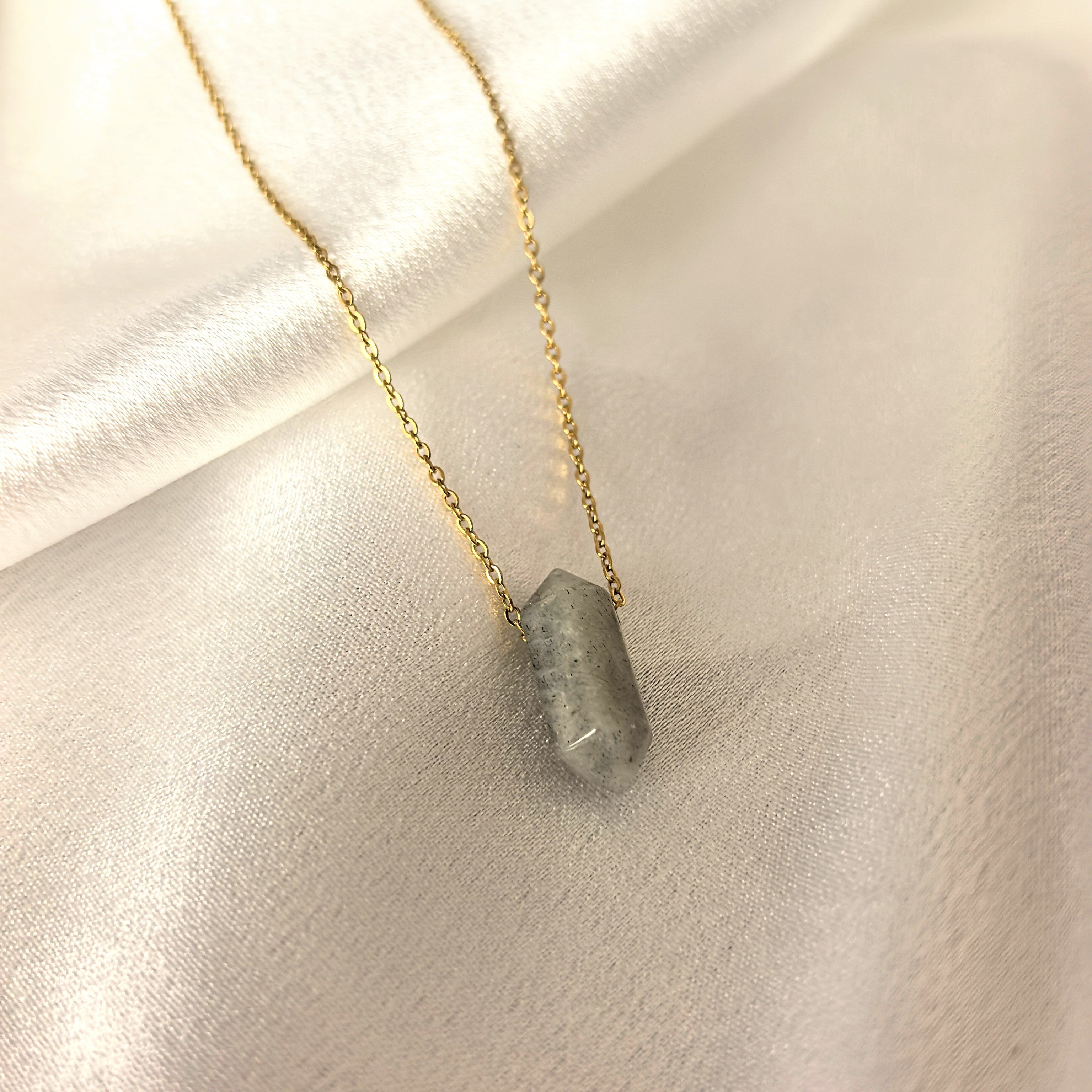 Колие от Лабрадорит - Пробуждане | Gold