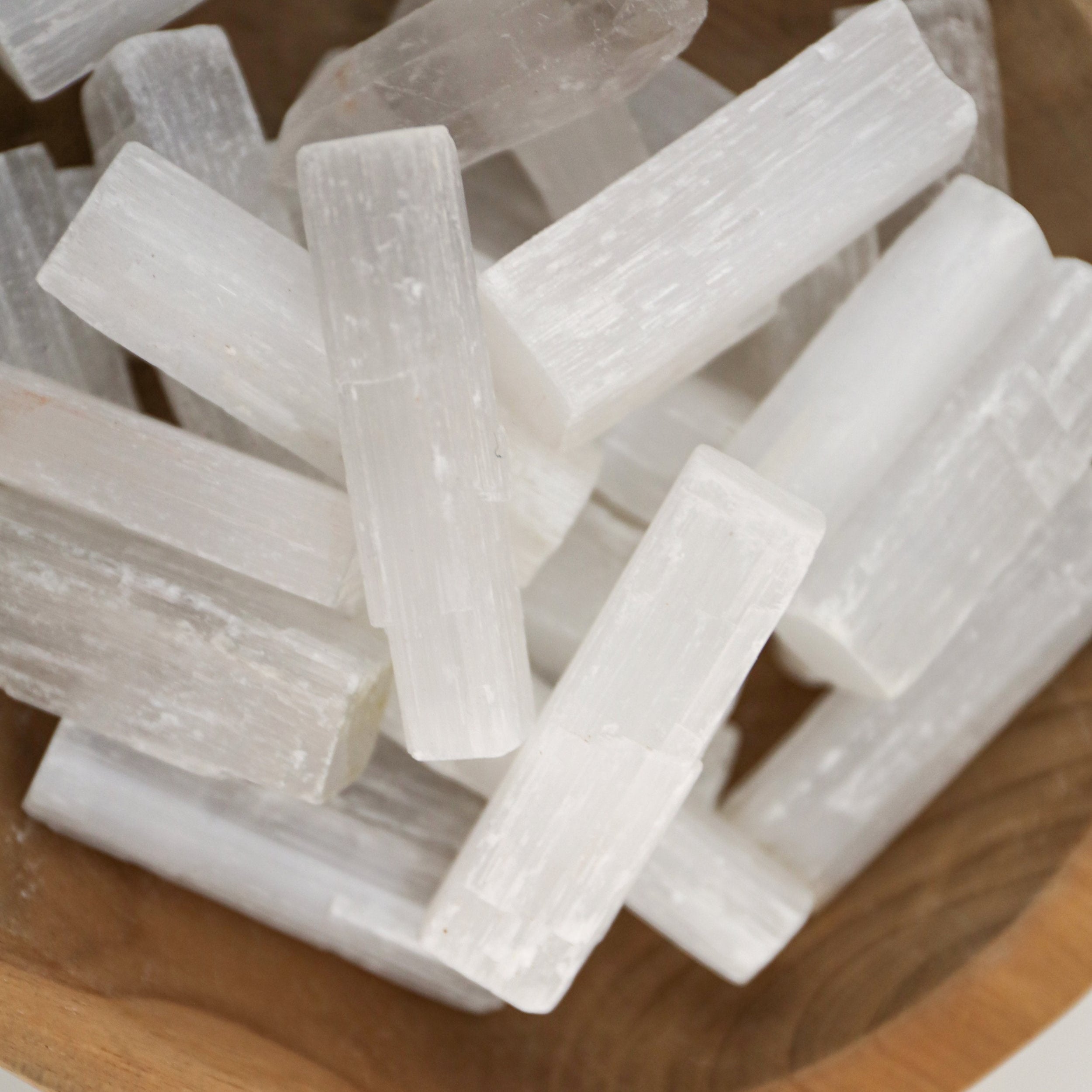 Малък Стик от Селенит за Чиста Енергия