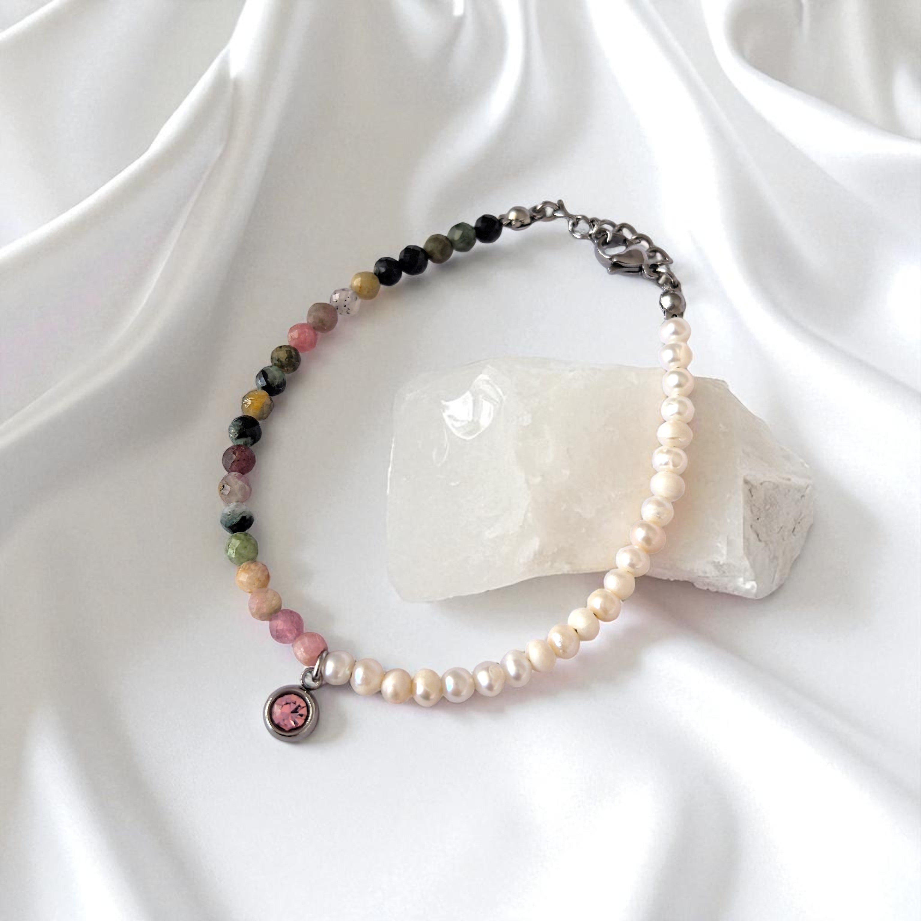 Гривна от Цветен Турмалин, Речни Перли и Цирконии