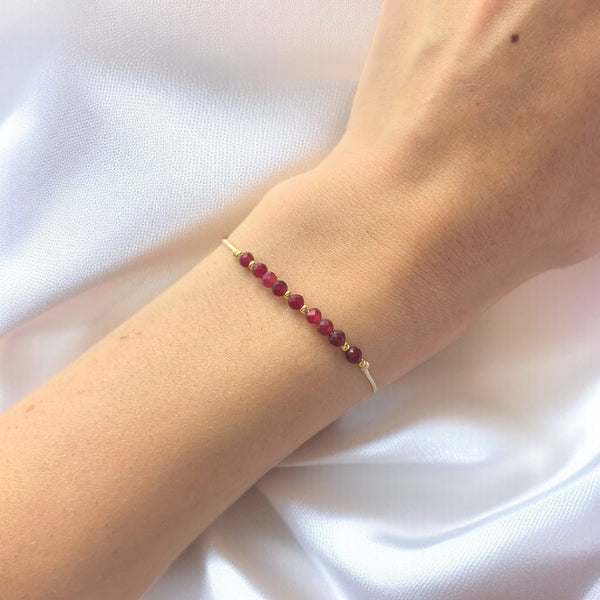 Гривна за Зодия Рак с Рубин