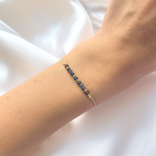 Гривна за Зодия Дева със Сапфир